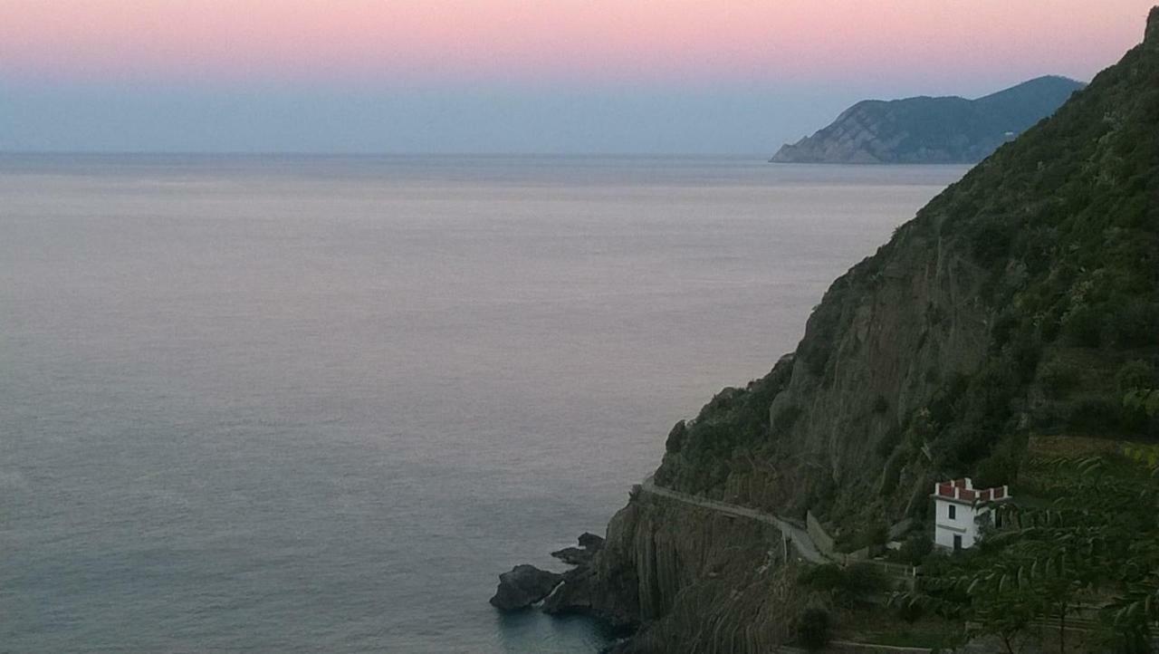 Affittacamere Fiorella Riomaggiore Exterior photo